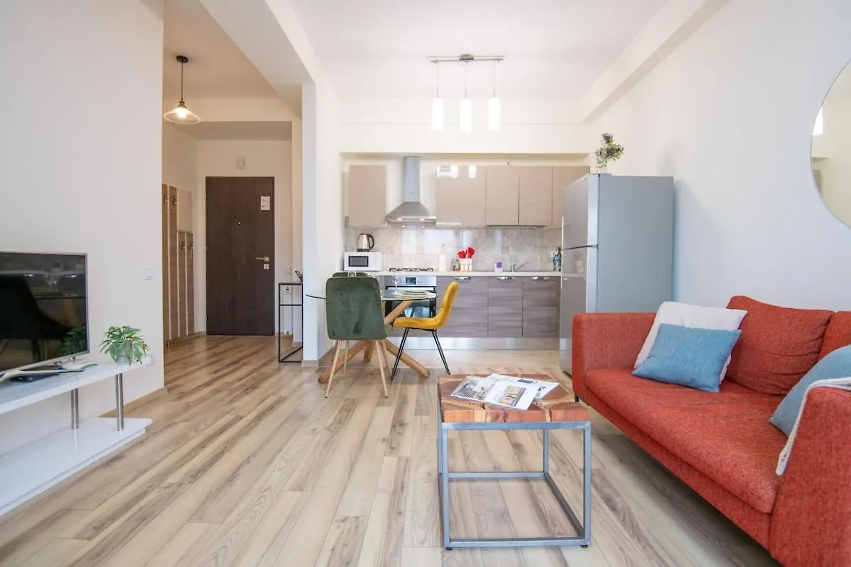 טביליסי Gg Home -Stylish 1Br Apartment With Wonderful View